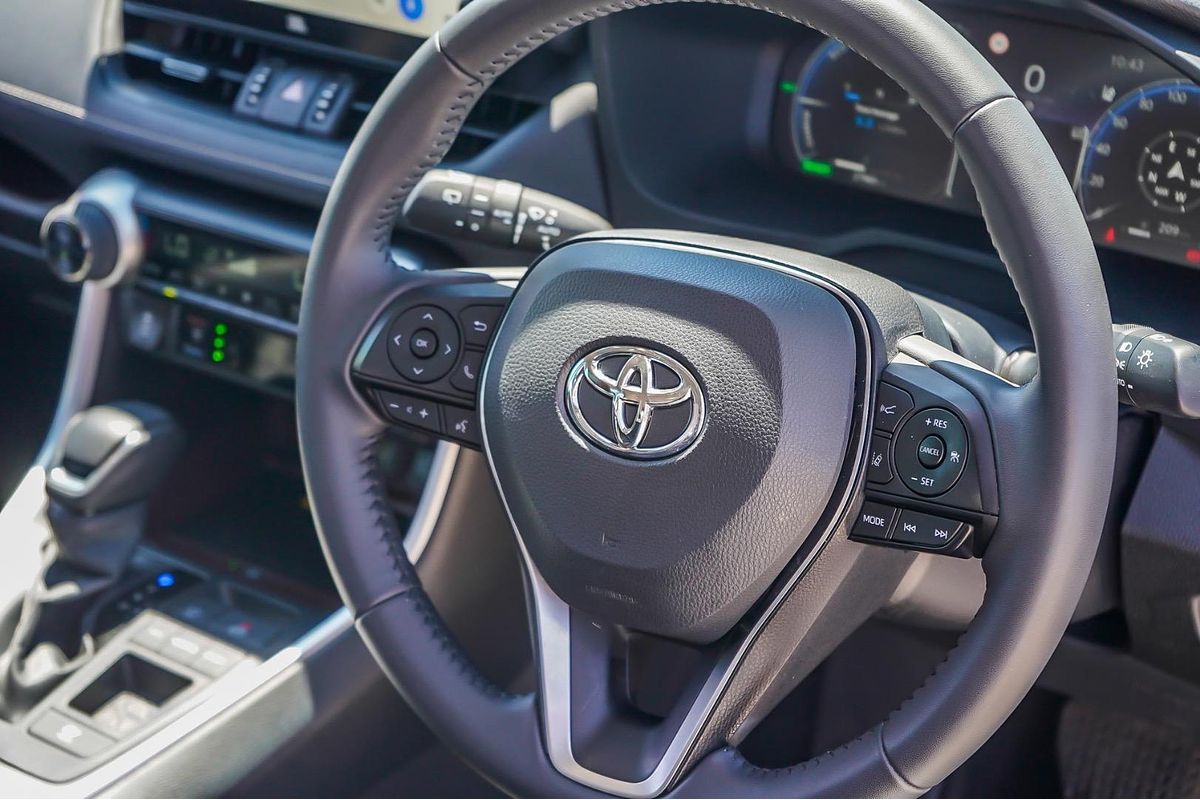 2024 Toyota RAV4 Cruiser AXAH52R