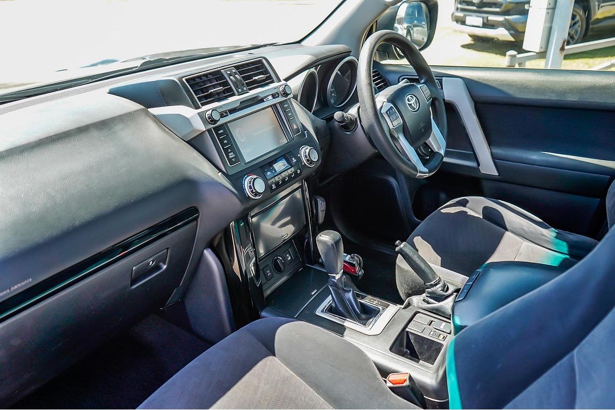 2017 Toyota Landcruiser Prado GX GDJ150R
