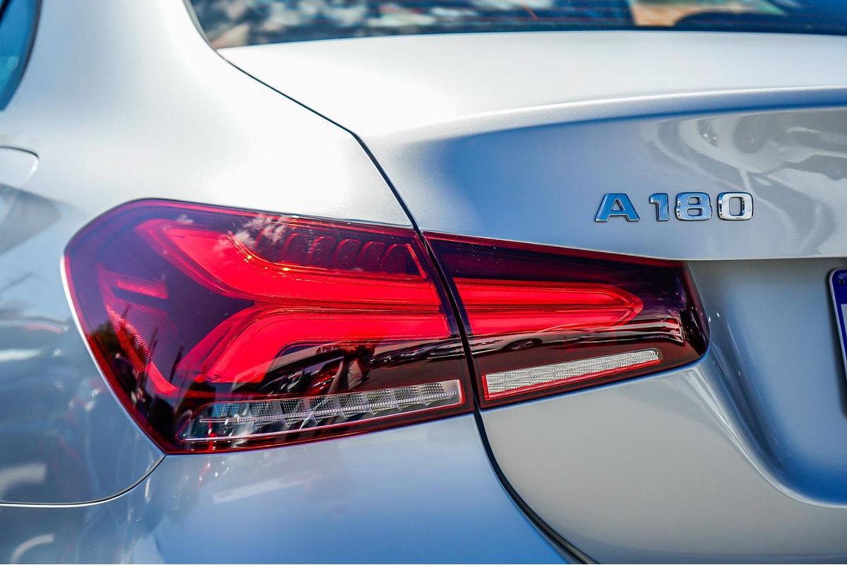 2021 Mercedes-Benz A-Class A180 V177