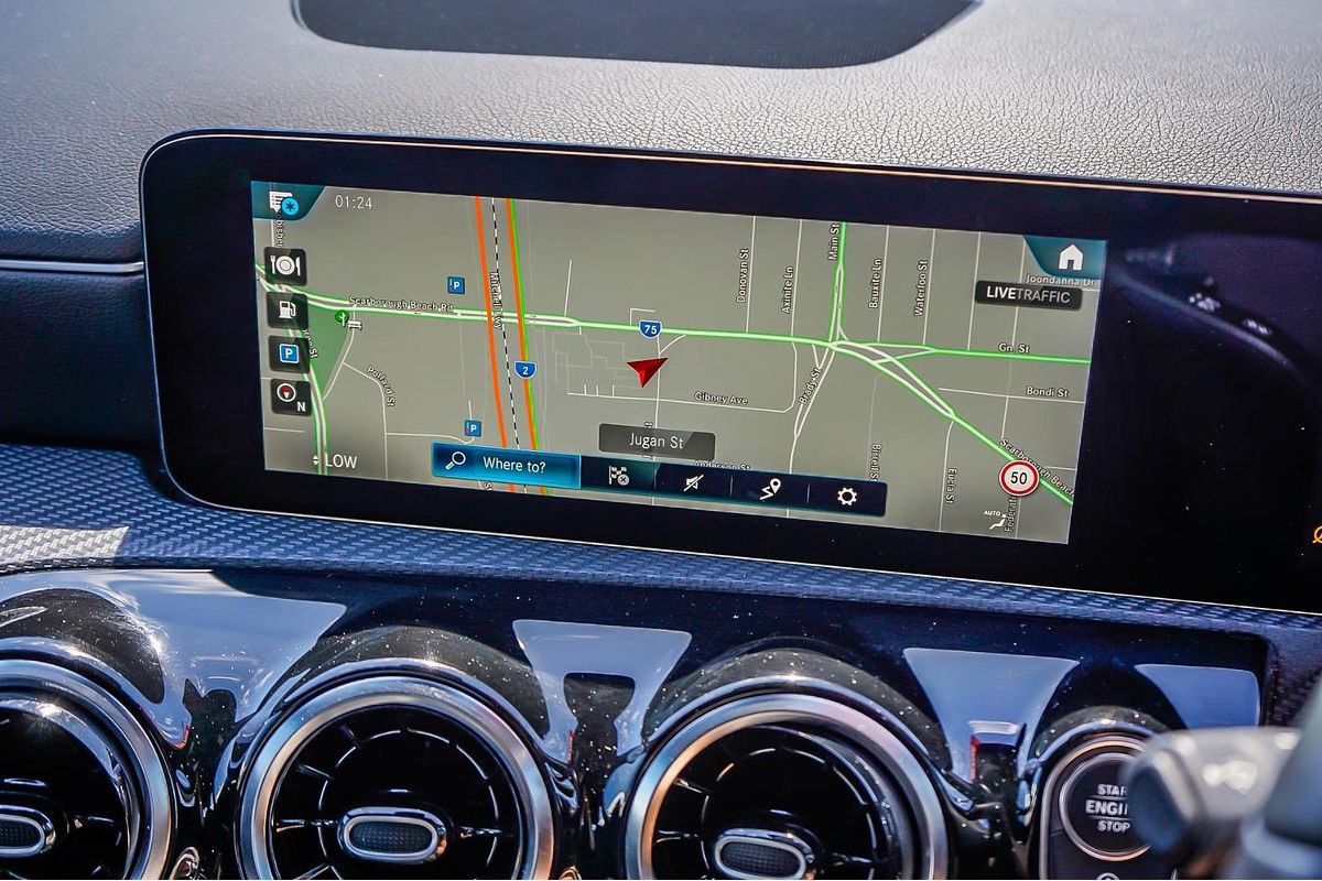 2021 Mercedes-Benz A-Class A180 V177