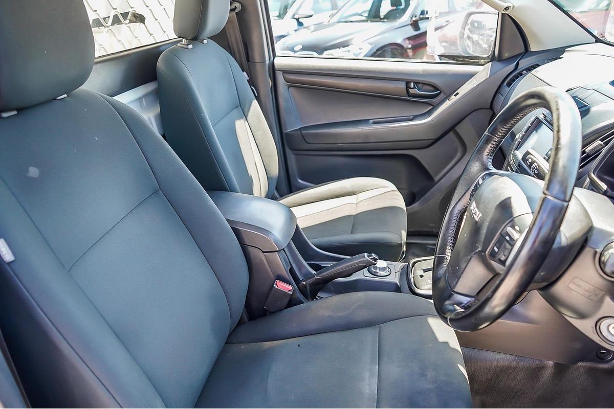 2017 Isuzu D-MAX SX 4X4