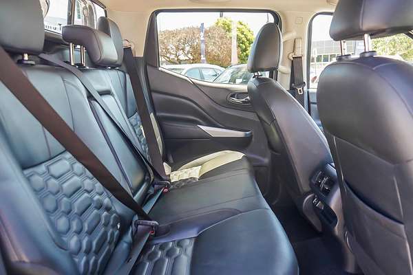 2022 Nissan Navara ST-X D23 4X4
