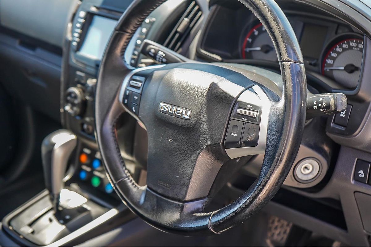 2017 Isuzu D-MAX SX 4X4
