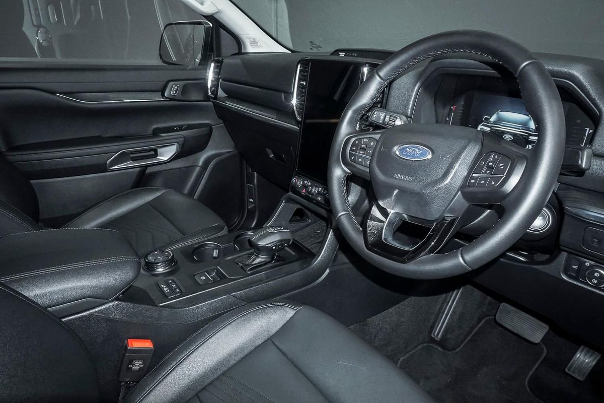 2025 Ford Everest Trend 2.0L