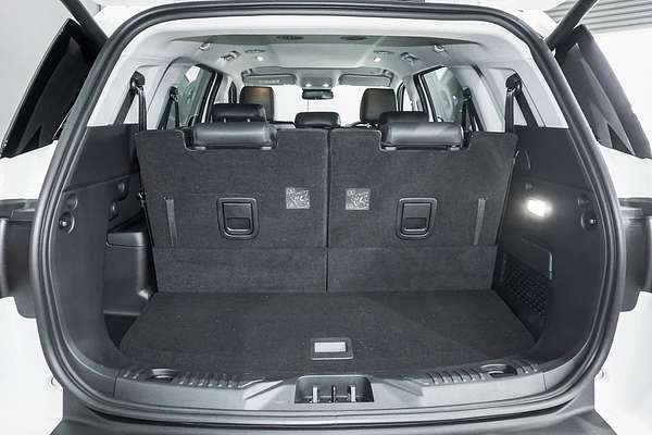 2025 Ford Everest Trend 2.0L