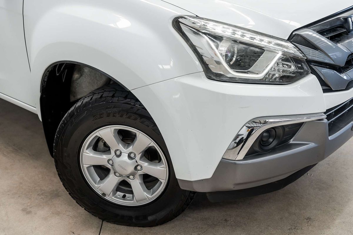 2019 Isuzu MU-X LS-M
