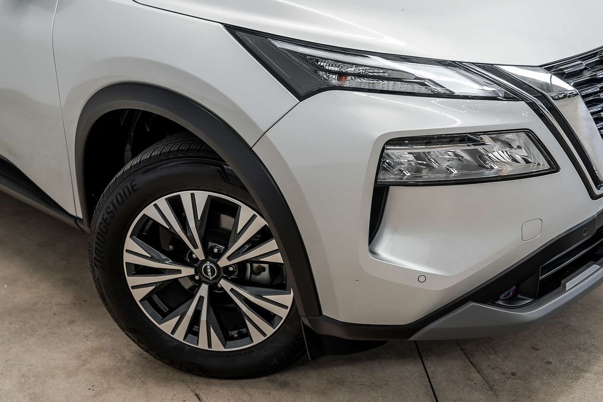 2023 Nissan X-TRAIL ST-L T33