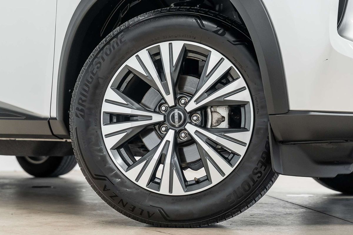 2023 Nissan X-TRAIL ST-L T33