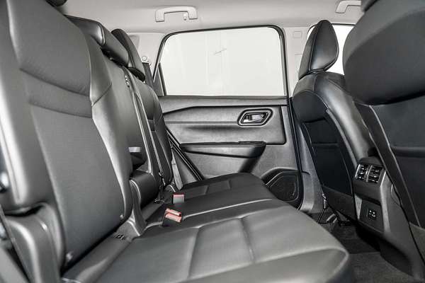 2023 Nissan X-TRAIL ST-L T33