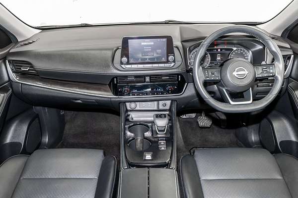 2023 Nissan X-TRAIL ST-L T33