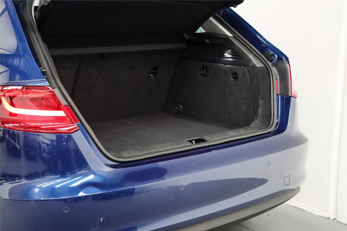 2014 Audi A3 Attraction 8V