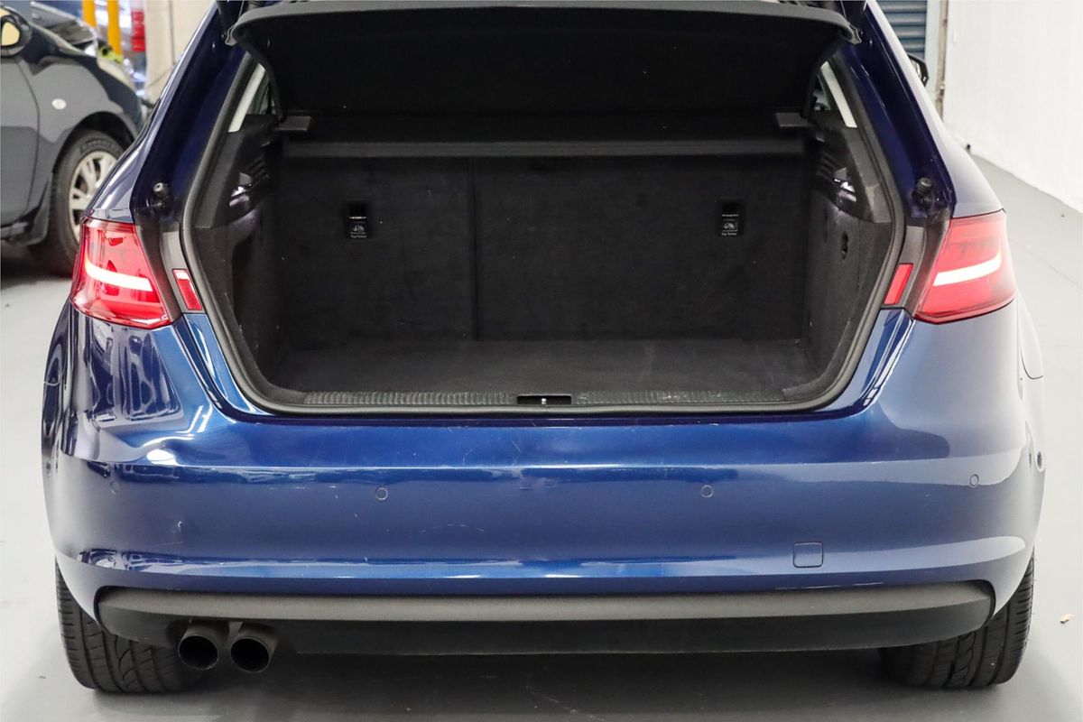 2014 Audi A3 Attraction 8V