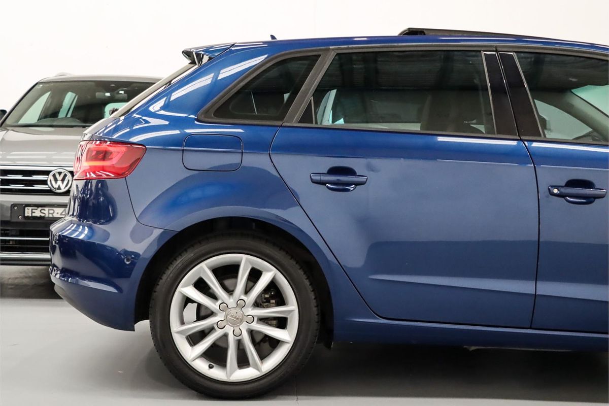 2014 Audi A3 Attraction 8V