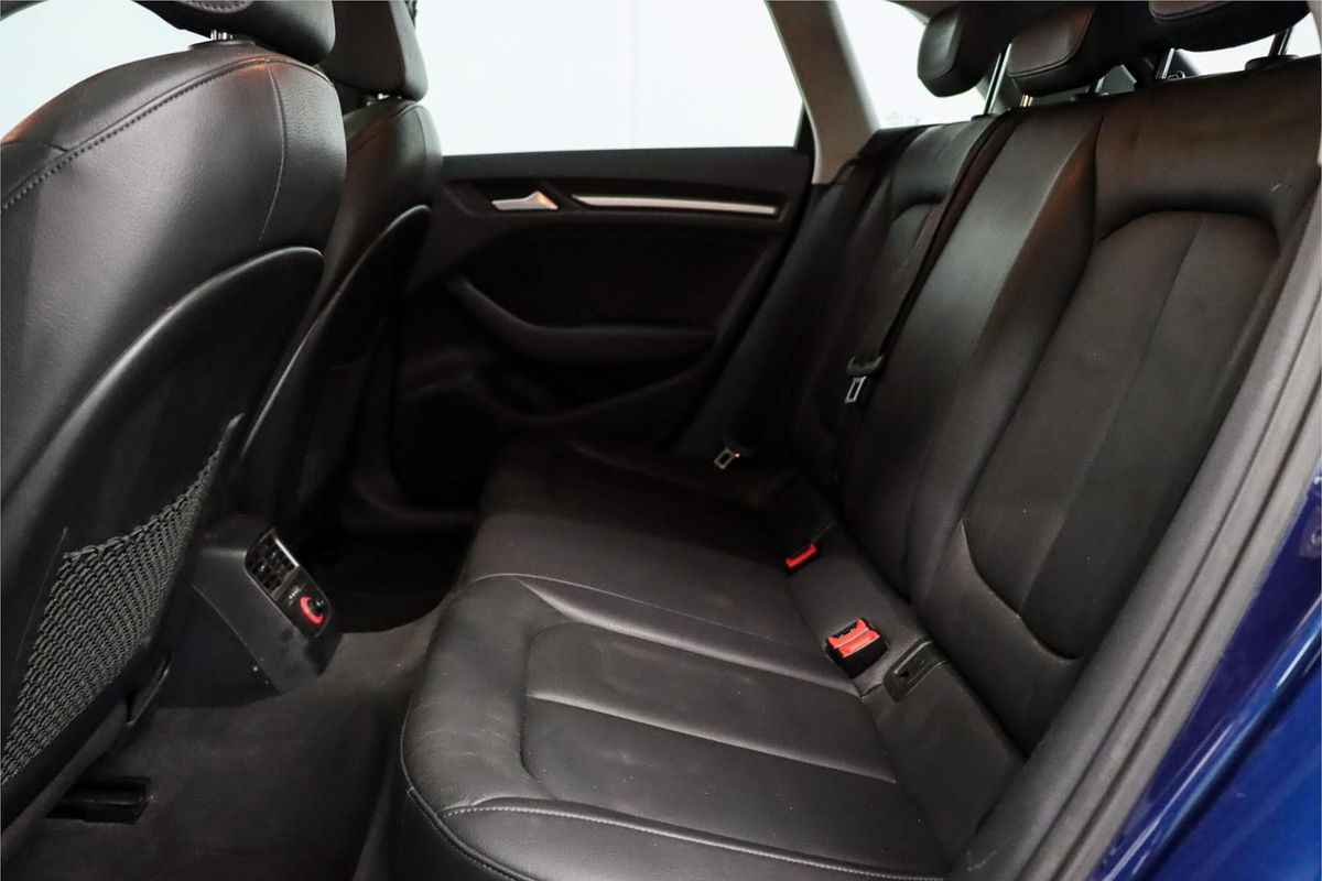 2014 Audi A3 Attraction 8V