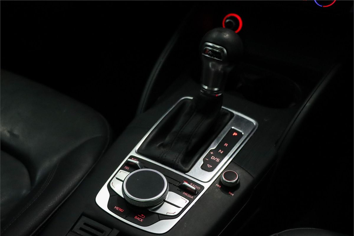 2014 Audi A3 Attraction 8V