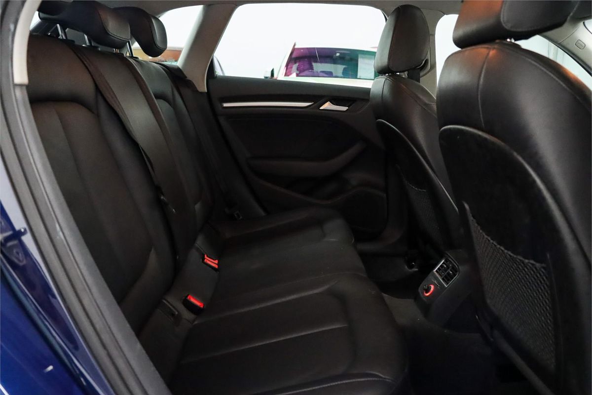 2014 Audi A3 Attraction 8V