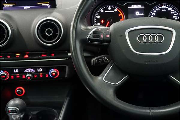 2014 Audi A3 Attraction 8V
