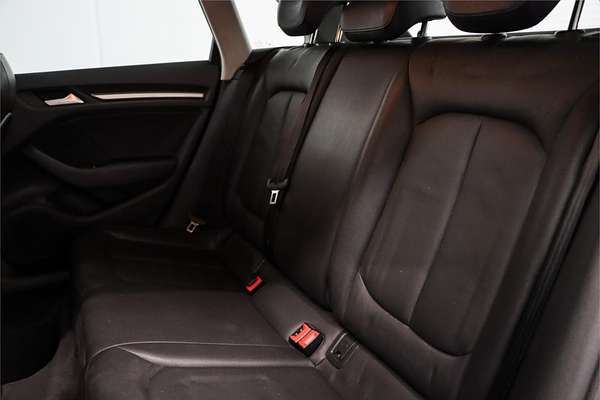 2014 Audi A3 Attraction 8V