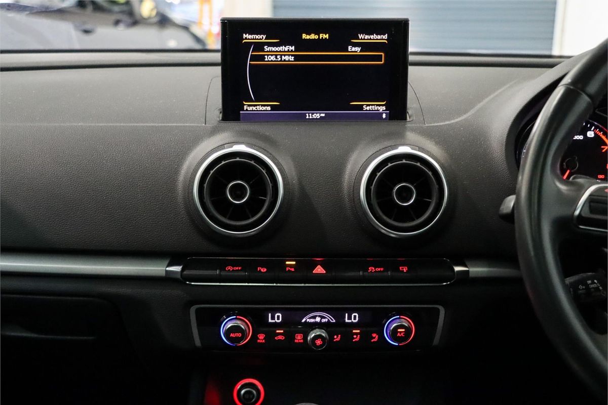 2014 Audi A3 Attraction 8V