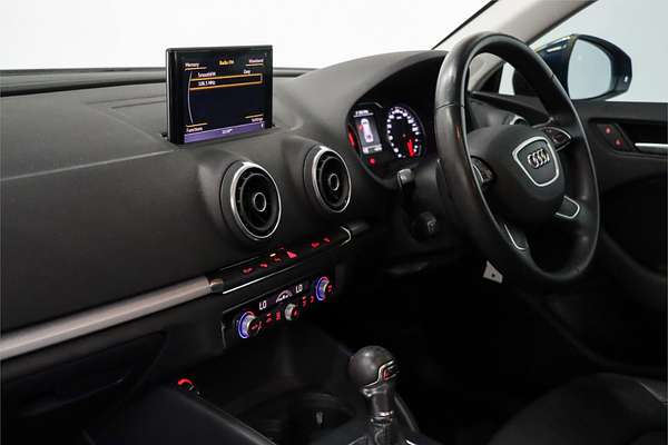 2014 Audi A3 Attraction 8V