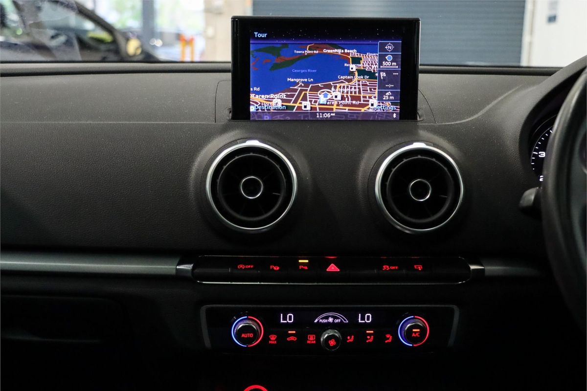 2014 Audi A3 Attraction 8V