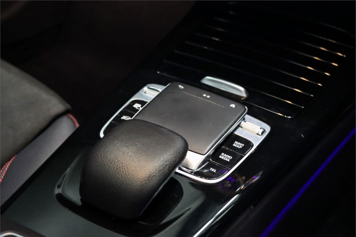 2019 Mercedes-Benz A-Class A200 V177