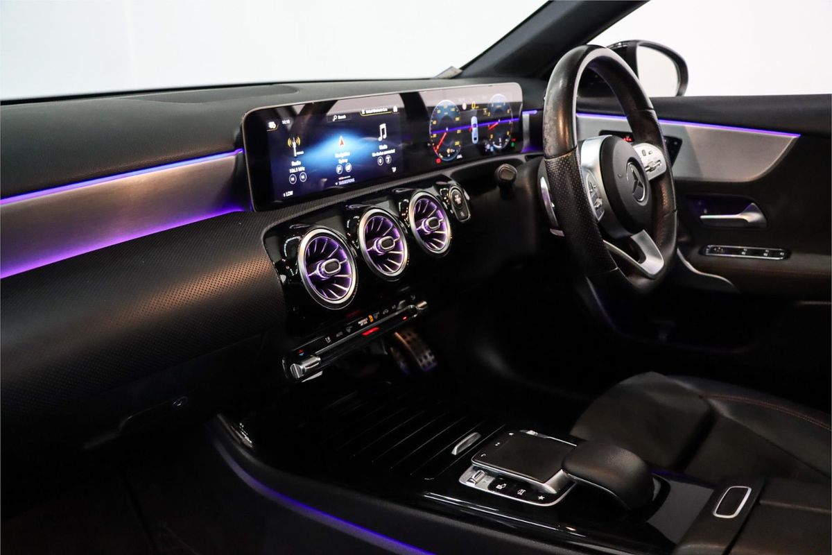 2019 Mercedes-Benz A-Class A200 V177