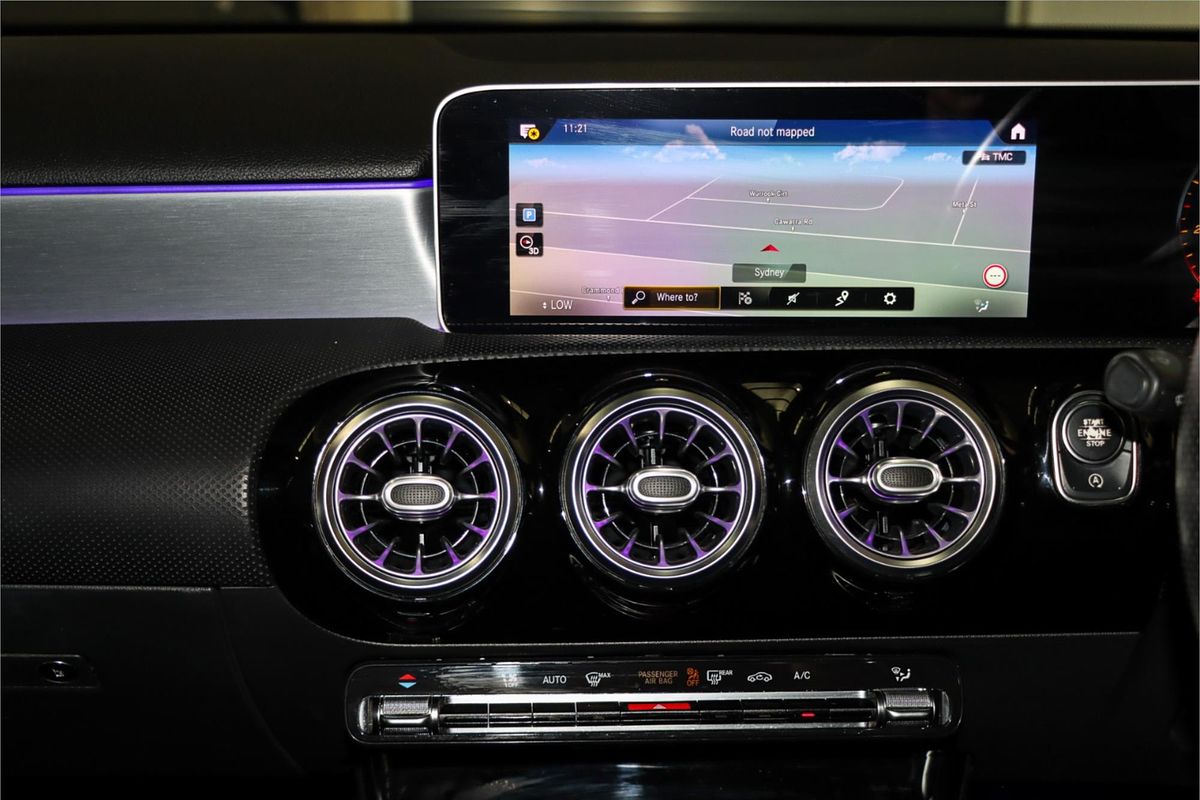 2019 Mercedes-Benz A-Class A200 V177