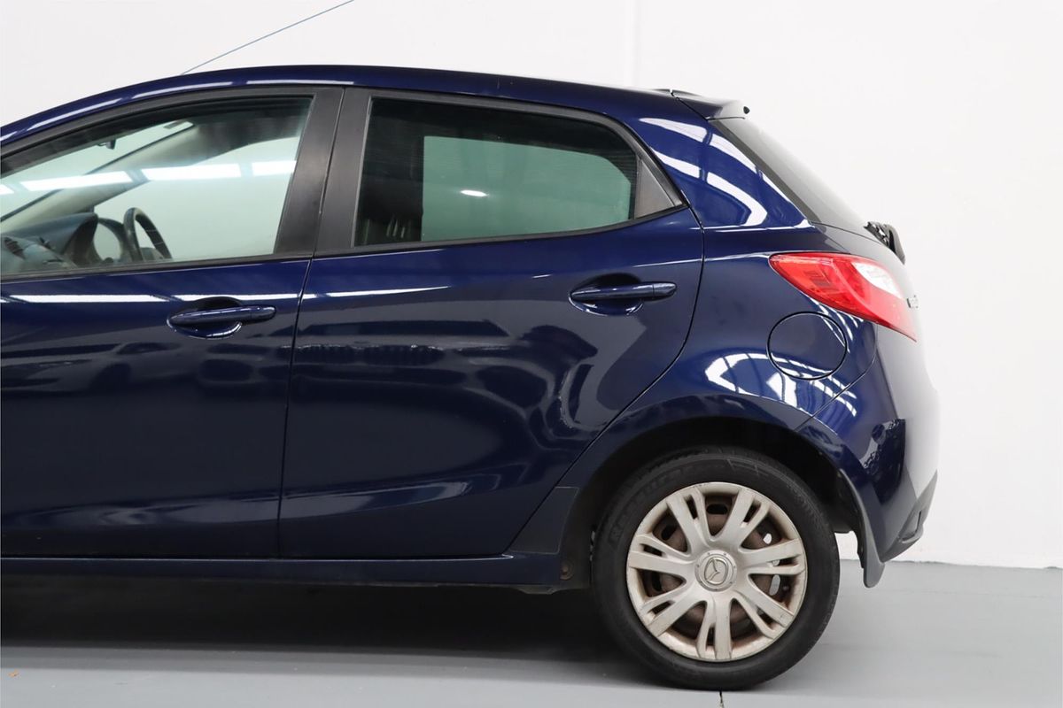 2013 Mazda 2 Neo Sport DE Series 2