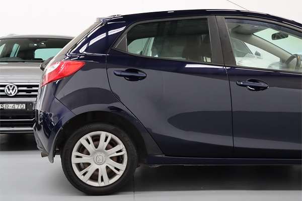 2013 Mazda 2 Neo Sport DE Series 2