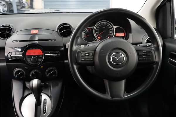 2013 Mazda 2 Neo Sport DE Series 2