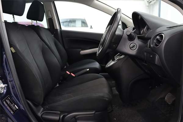 2013 Mazda 2 Neo Sport DE Series 2