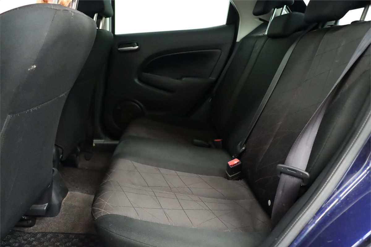 2013 Mazda 2 Neo Sport DE Series 2