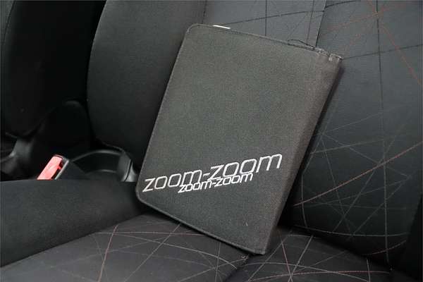 2013 Mazda 2 Neo Sport DE Series 2