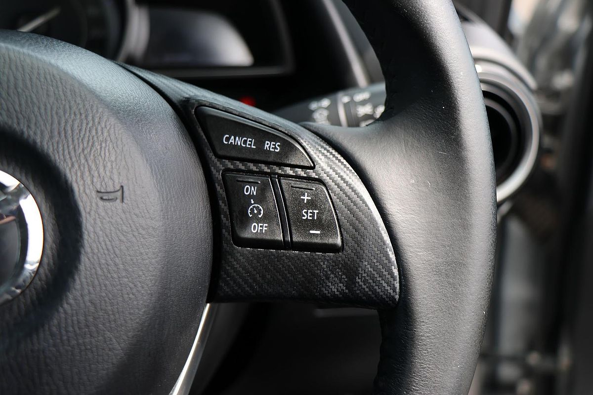 2015 Mazda 2 Maxx DJ Series