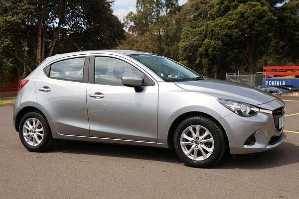 2015 Mazda 2 Maxx DJ Series