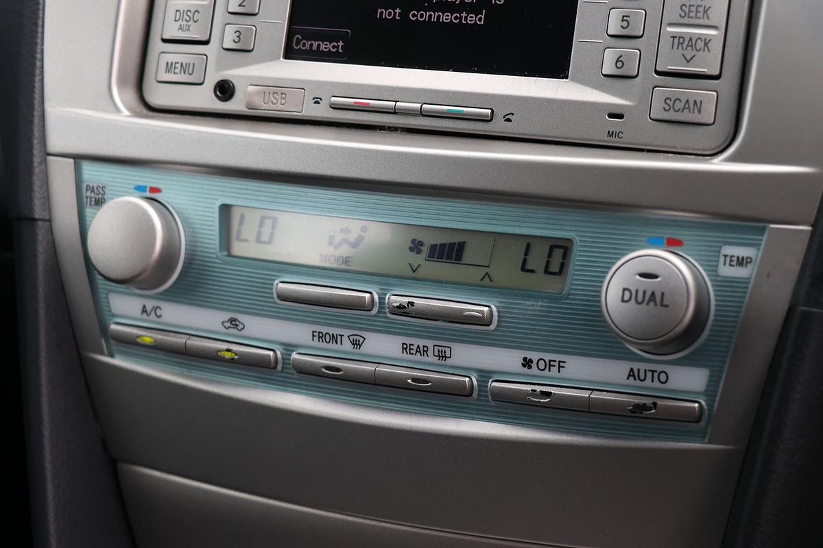 2010 Toyota Camry Altise ACV40R