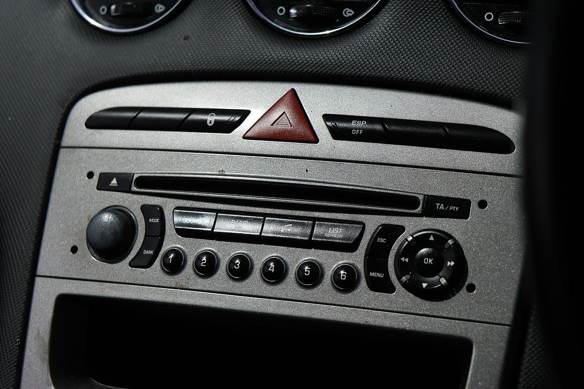 2012 Peugeot 308 Active T7