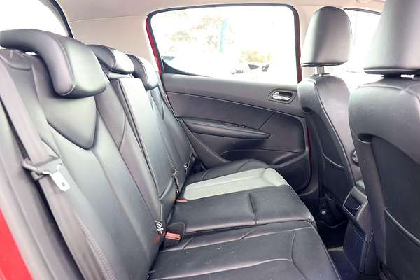 2012 Peugeot 308 Active T7