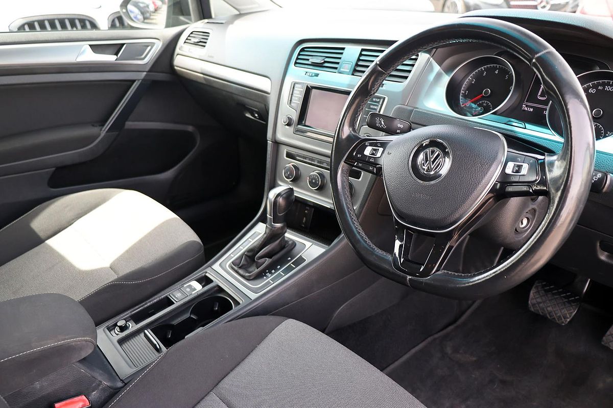 2014 Volkswagen Golf 90TSI 7