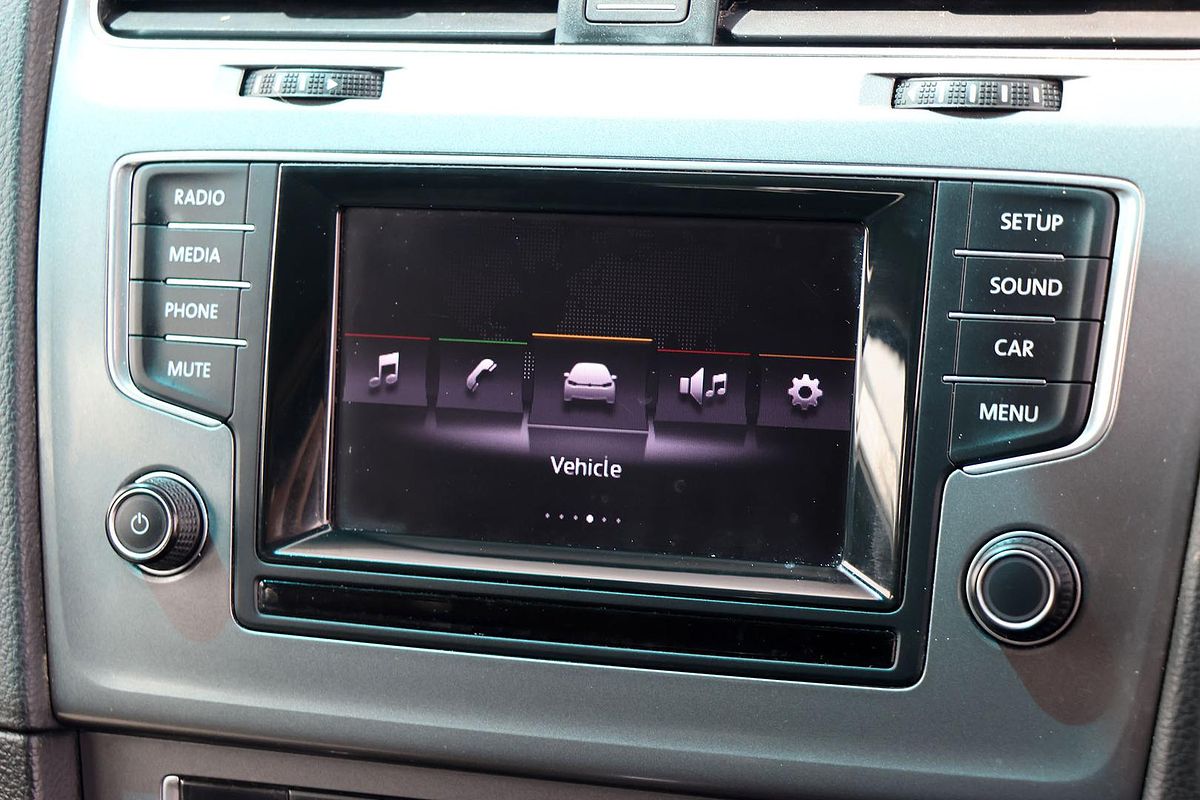 2014 Volkswagen Golf 90TSI 7