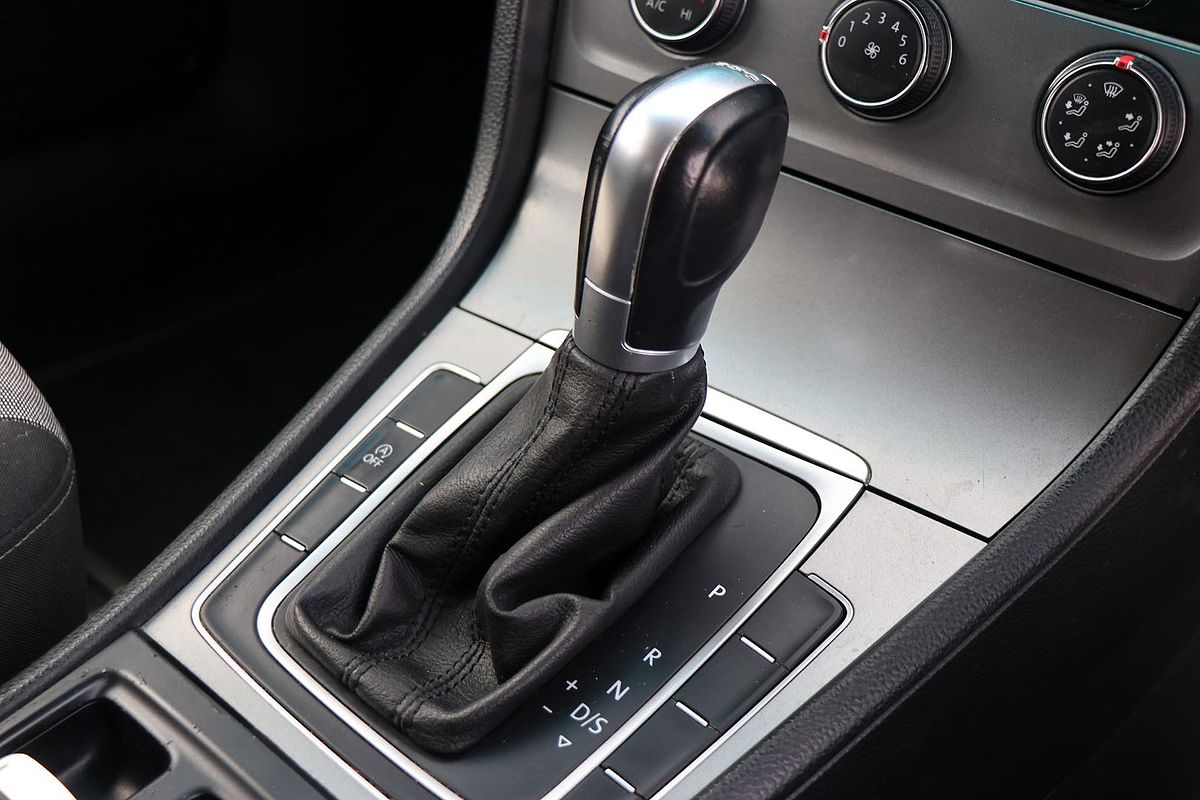 2014 Volkswagen Golf 90TSI 7