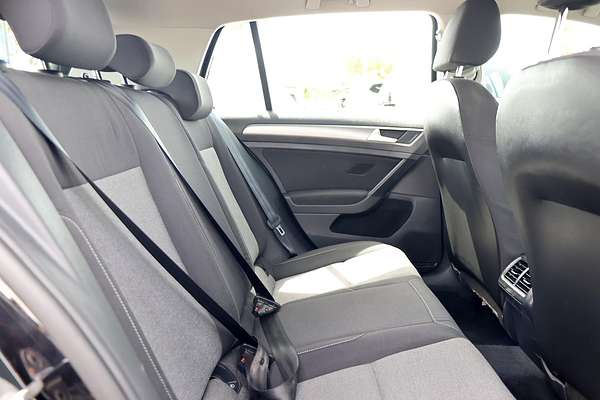 2014 Volkswagen Golf 90TSI 7