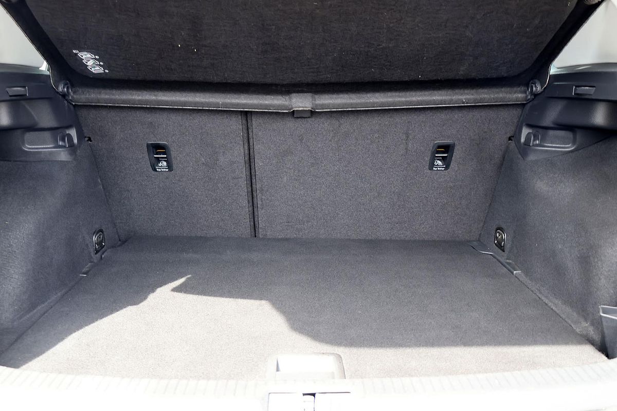 2014 Volkswagen Golf 90TSI 7