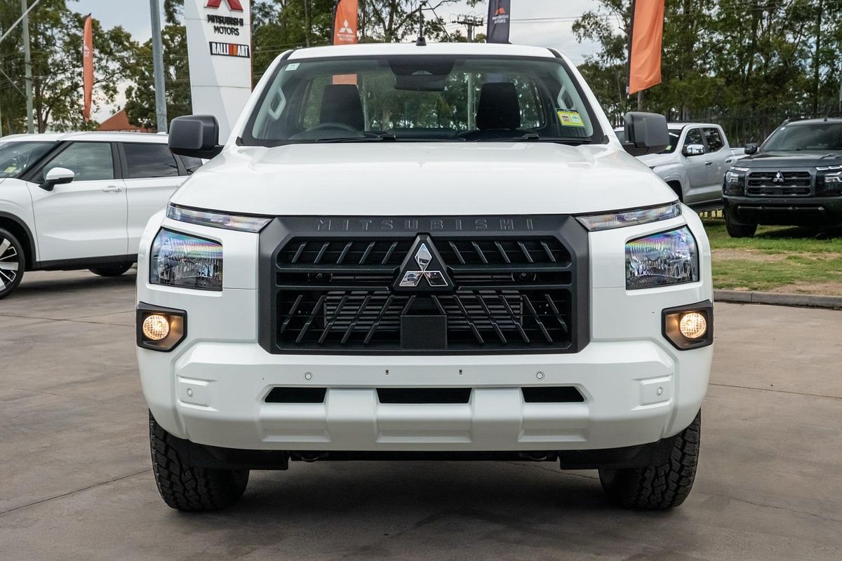 2025 Mitsubishi Triton GLX MV 4X4