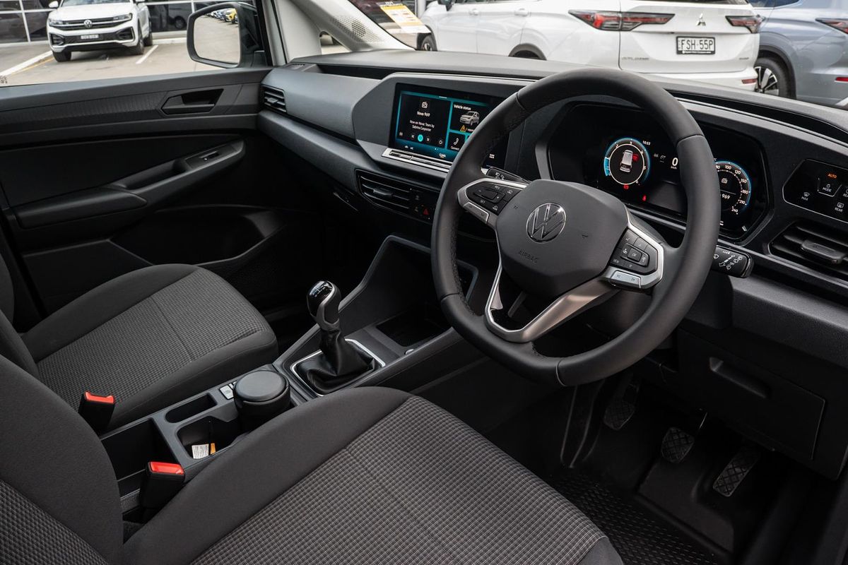 2025 Volkswagen Caddy TDI280 5 SWB