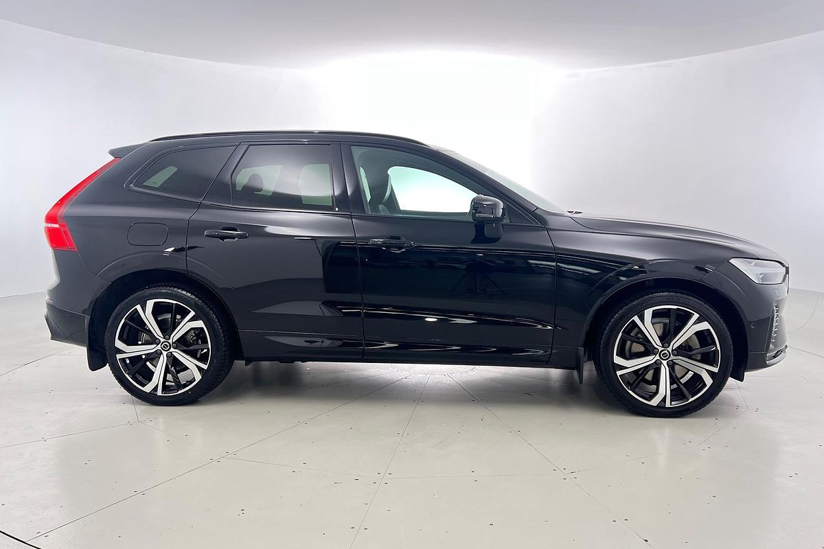 2021 Volvo XC60 T6 R-Design