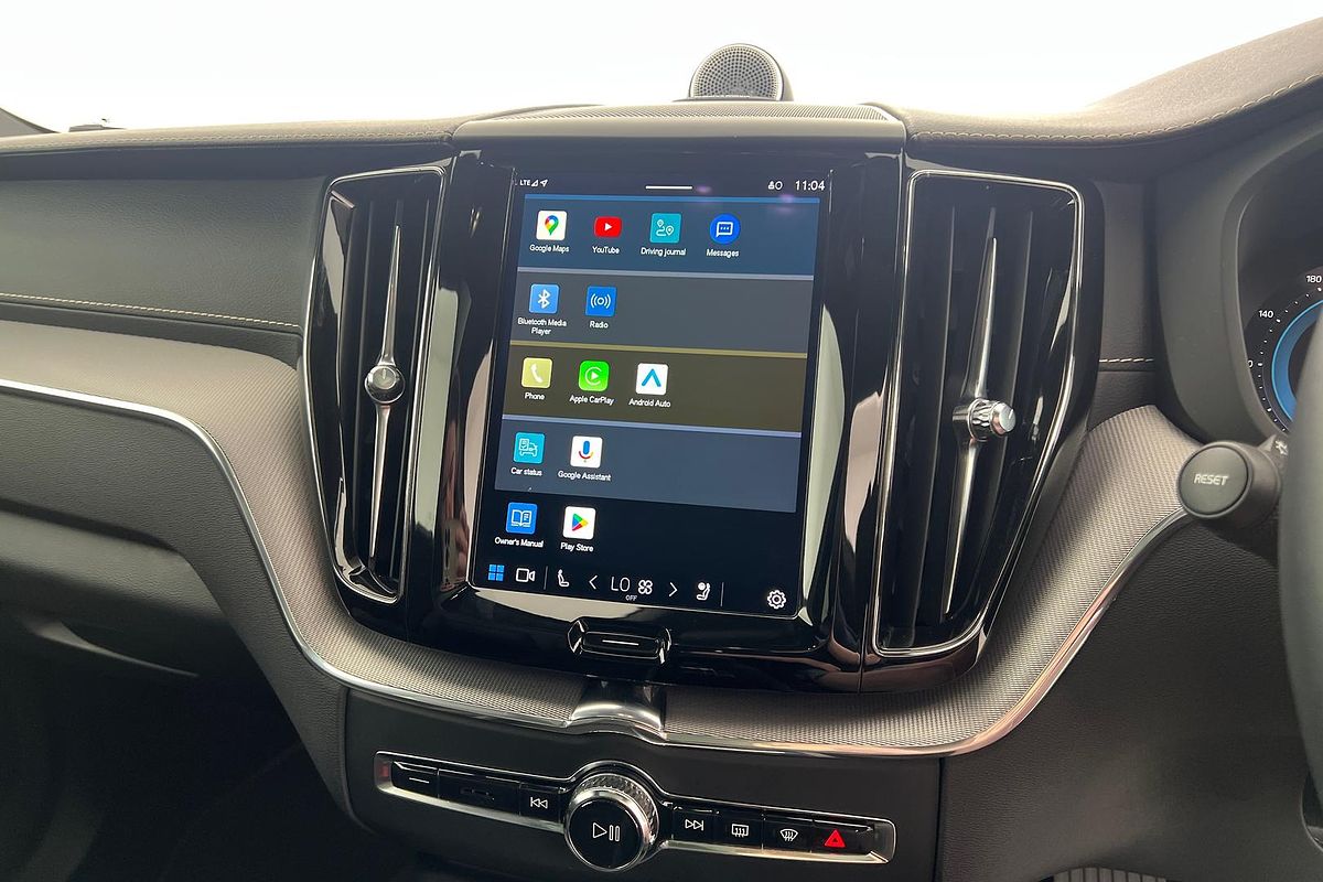 2021 Volvo XC60 T6 R-Design