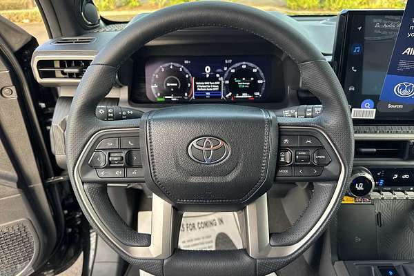 2025 Toyota 4Runner Hybrid Platinum