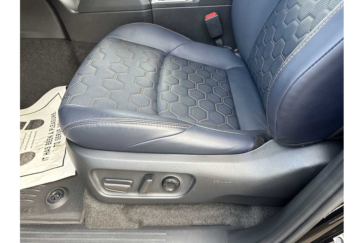 2025 Toyota 4Runner Hybrid Platinum